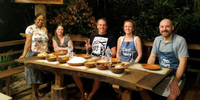 Ella : Cooking class with amazing Spice Garden Tour - Spice levels, dietary needs, and practical comfort