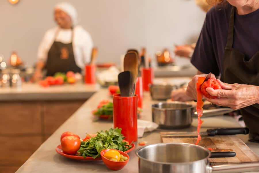 Essaouira : Moroccan Cooking Workshop - Starting in Essaouira’s food and spice souk