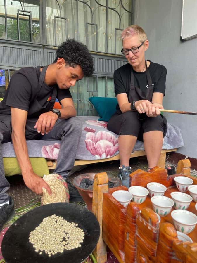 Ethiopian cooking class - Preparing, tasting, and eating the food you make