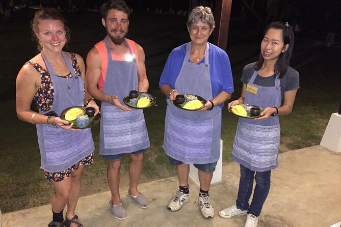 Evening Cooking Class in Traditional Pavilion with Beautiful Garden - Chiang Mai - Sitting down to eat what you made