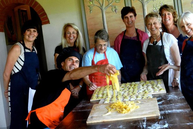 Exclusive Cooking Lessons in Tuscany with a Professional Chef - Handmade pasta and a changing Tuscan menu