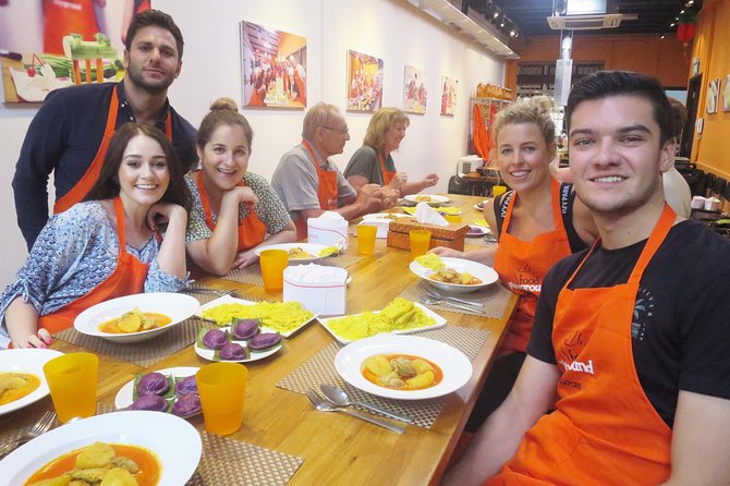 Experience Singapore: Cultural Cooking Class - Sitting down to eat what you cooked