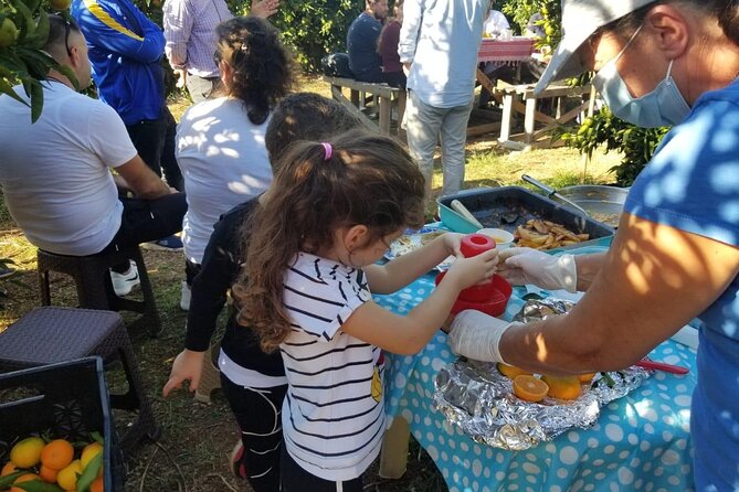 Family Mandarin Farming Tour with Traditional Cooking Lunch - What Soraldo adds to the experience