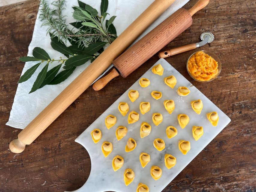 Felsina Culinaria - The Bolognese Cooking Class - Learning ragù, pasta, and family technique