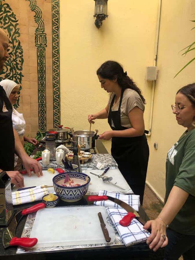 Fes: Authentic Cooking Class and Old Medina Visit - Practical details that affect your day