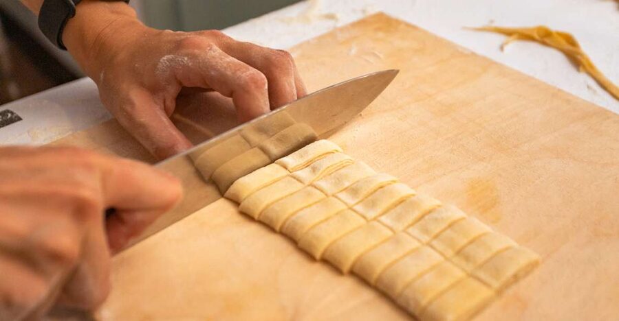 Fettuccine & Tiramisù: Cooking Class with Wine & Limoncello - Choosing your sauce