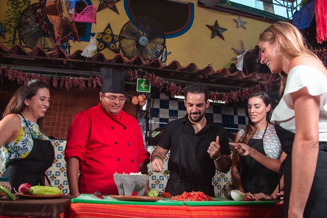 Flavors of Mexico: Cancun Cooking Class & Market Visit - Why the group size matters