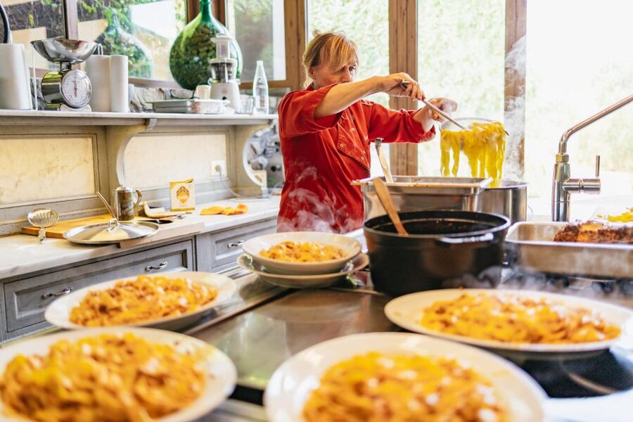 Florence: Cooking Class at a Tuscan Farm & Local Market Tour - FAQ