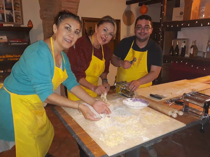 Florence: Cooking Class on a Traditional Tuscan Farm - Making fresh egg pasta by hand