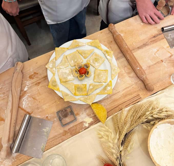 Florence Cooking Class: Ravioli & Pasta & Wine + Gift Apron - Rolling and cutting pappardelle ribbons