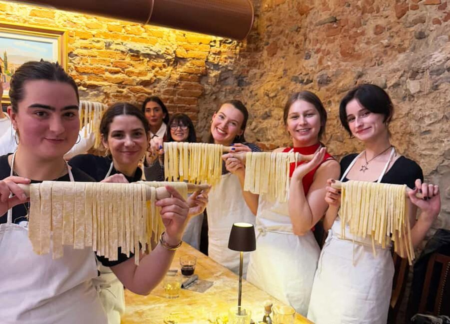 Florence Cooking Class: Ravioli & Pasta & Wine + Gift Apron - What the $58 price really covers