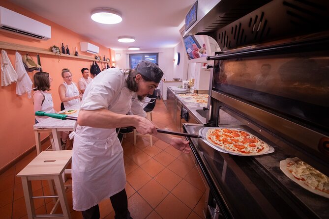 Florence Cooking Class The Art of Making Gelato & Authentic Pizza - What the three-hour Florence class actually offers