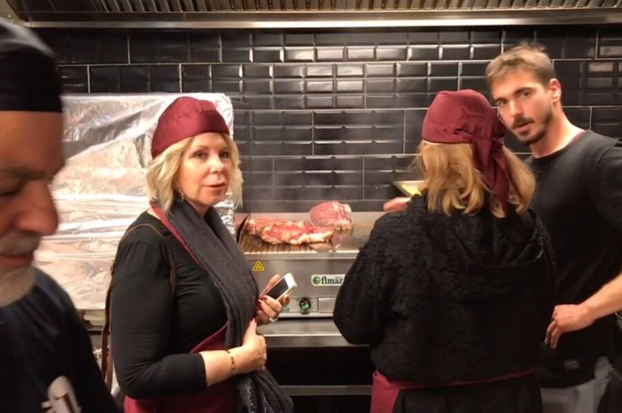 Florence: Florentine Steak Cooking Class with 3-Course Meal - Key points at a glance