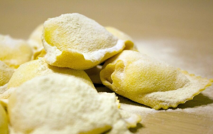 Florence: Market Visit and Cooking Class - Preparing a four-course Italian meal