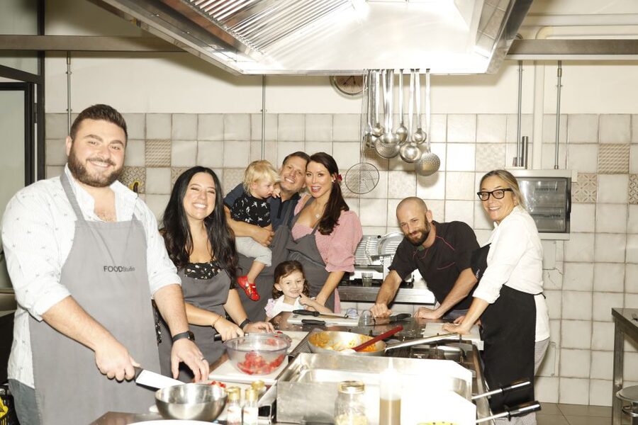 Florence: Pizza and Gelato Cooking Class - Making pizza instead of merely ordering it