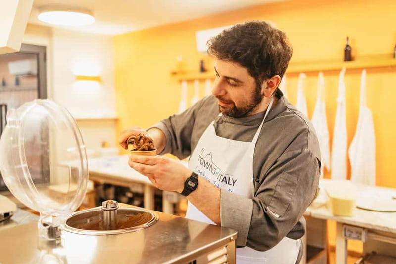 Florence: Premium Pasta and Gelato Cooking Class - Sauces that make the pasta worth eating