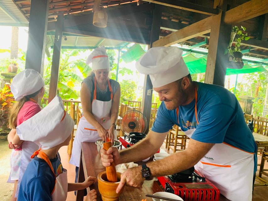 From Hoi An: Cooking Class at Organic Farm - Meeting the family and touring the organic garden