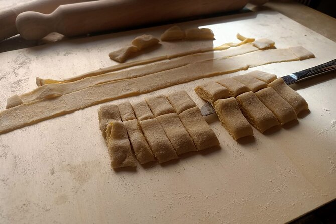 From Rome: Pasta & Tiramisù Cooking Class near Spanish Steps - From flour and eggs to fettuccine