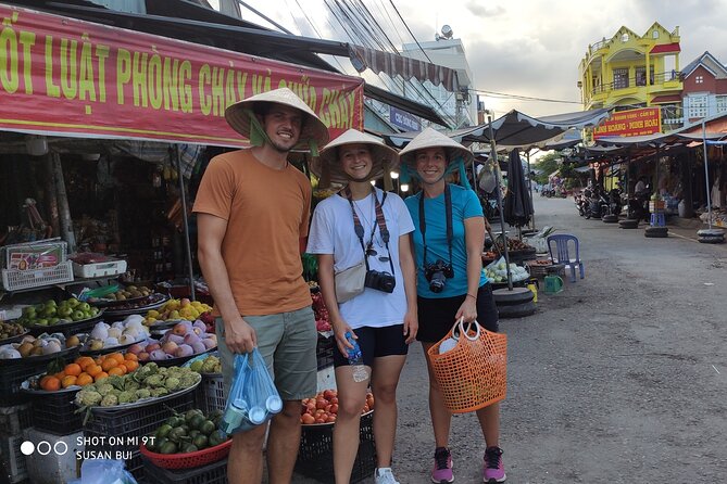 Full-Day Experience in Mekong Cycling and Authentic Home Cooking - Cycling through villages near Can Tho