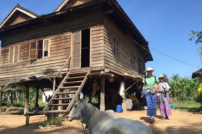 Full Day Siem Reap Farm Tour with Cooking Class and Monk Blessing - Cooking with what the farm provides