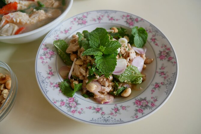 Fun Thai Cooking Class near Bangkok - Seeing the neighborhood by boat