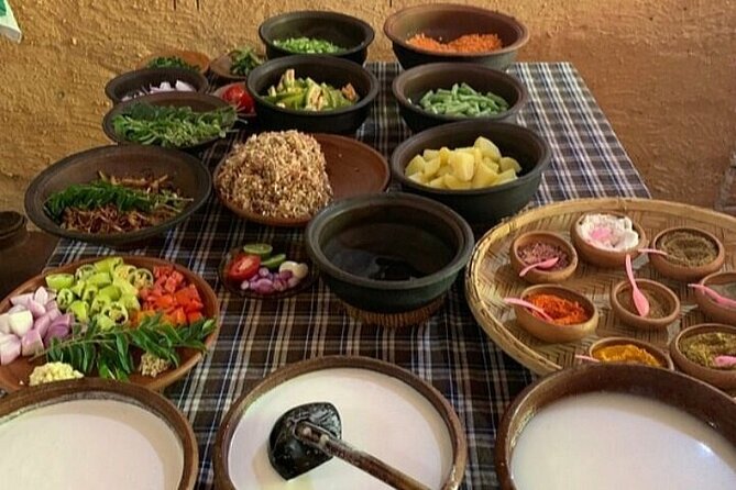 Galle Unawatuna Cooking Class - Cooking in a Sri Lankan home kitchen