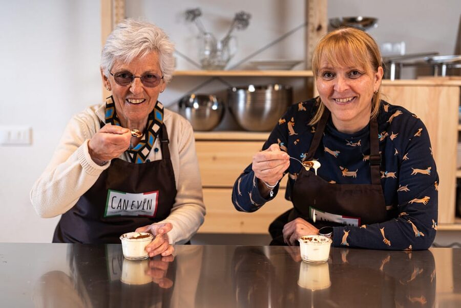 Garda: Cooking Class with Dessert - Making pasta from scratch