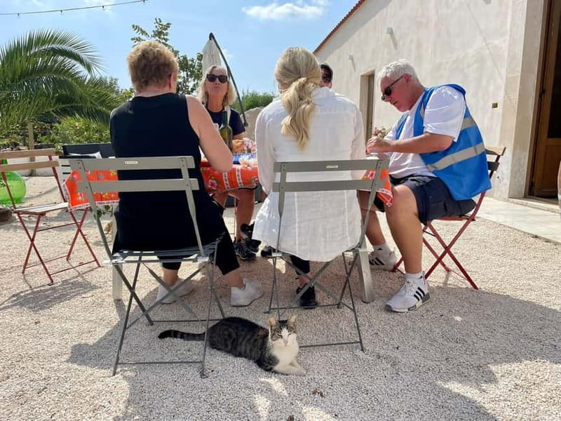 Gioia del Colle: Apulian Cooking Class in a Masseria - Why the small group matters