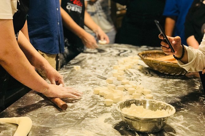 Half day Chengdu Dumpling Class: Make from Scratch - Learning the dumpling process from scratch