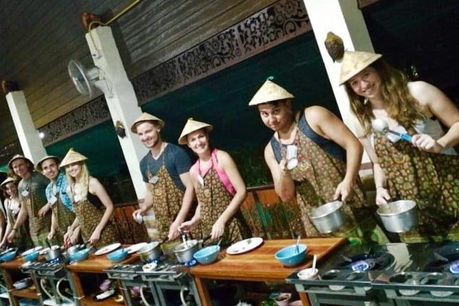Half Day Chiang Mai Cooking Class and Market Taste Tour - Eating your work, then taking the recipes home