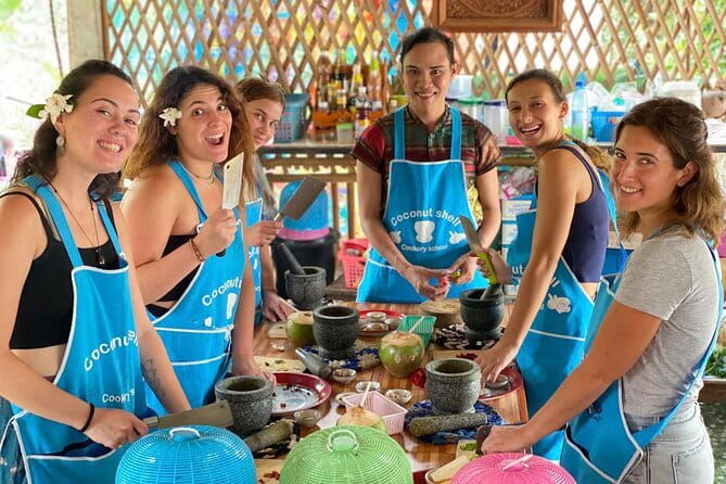 Half Day Chiang Mai Cooking Class and Market Taste Tour - The market is the lesson before the lesson