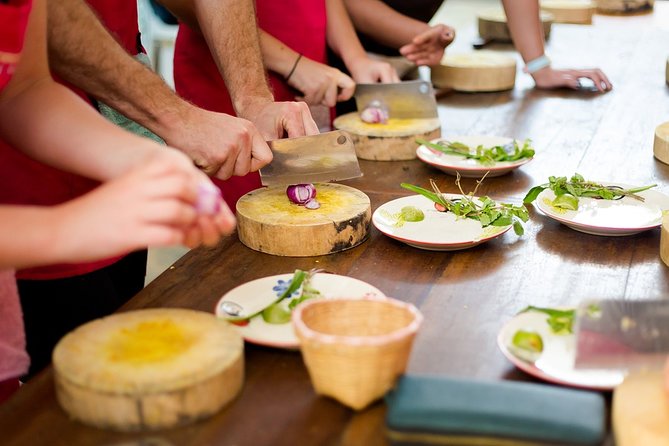 Half-Day Chiang Mai Cooking Class: Make Your Own Thai Foods - Six dishes, six chances to cook