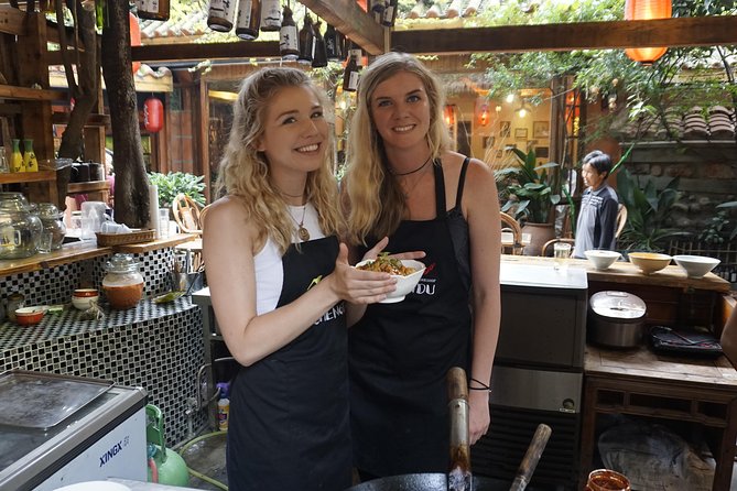 Half-day Dandan Noodles Cooking Class with a Local Market Visit - Starting at Chengdu’s local spice market