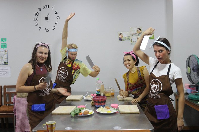Half Day Evening Cooking Class with Market Tour in Chiang Mai - A cooking session built around eating
