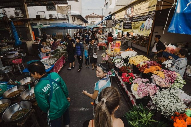 Half Day Evening Cooking Class with Market Tour in Chiang Mai - Hotel pickup and the traffic question