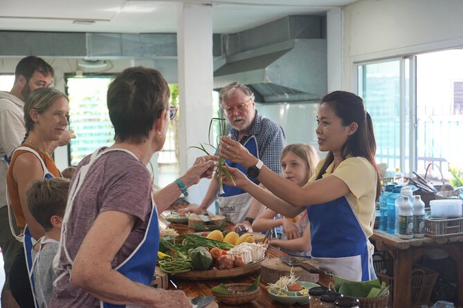 Half Day Guided Thai Cooking Class in Chiang Mai - A four-dish Thai cooking session in Chiang Mai