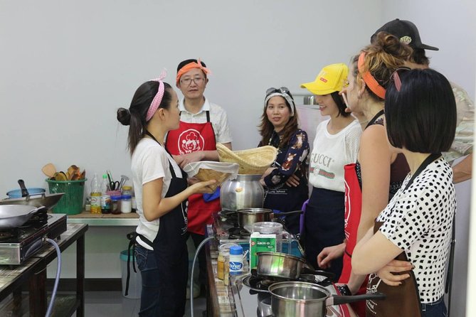 Half Day Morning Cooking Class with Market Tour in Chiang Mai - What the Small Group Means for You
