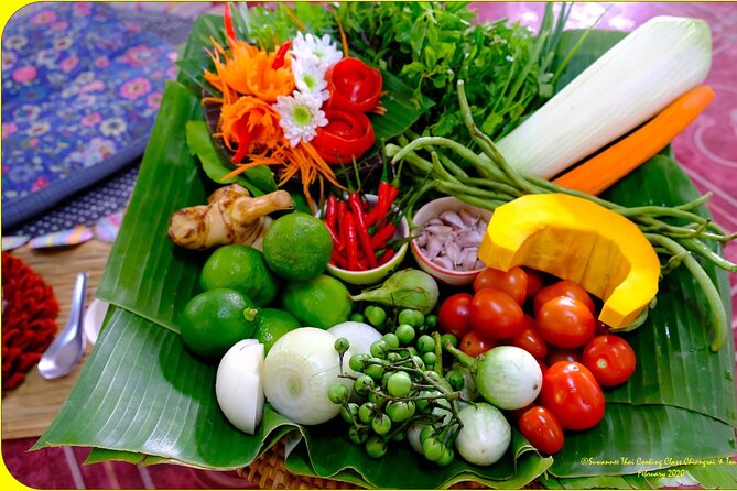 Half-Day Thai Cooking Class with organic ingredients - From preparation to the shared meal