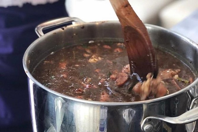 Hands-on Cajun Roux Cooking Class in New Orleans - Sitting down to eat your own work