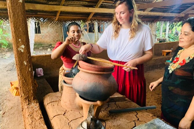 Hands-On Cooking Class in Anuradhapura-Cook Like a Local - Scraping coconut with a hiramanaya
