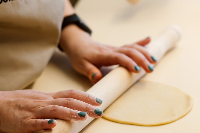 Hands On Greek Cooking Classes in Athens - Who will enjoy this class most?