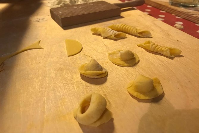 Hands on Italian Cooking Classes - Cooking Umbria at Farmhouse La Volpe E L’Uva
