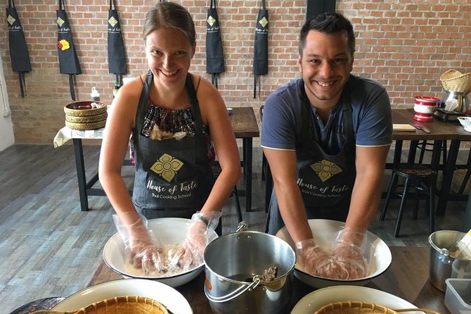 Hands on Thai Cooking Class and Market Tour - Four Thai dishes in three and a half hours