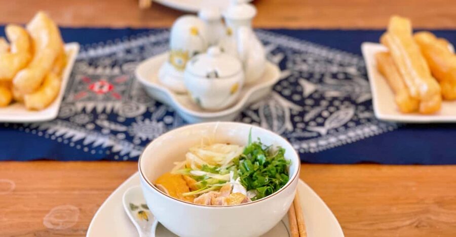 Hanoi Cooking Class in Haven of Tranquility - Thom culinary - Starting with a cyclo through Hanoi’s markets