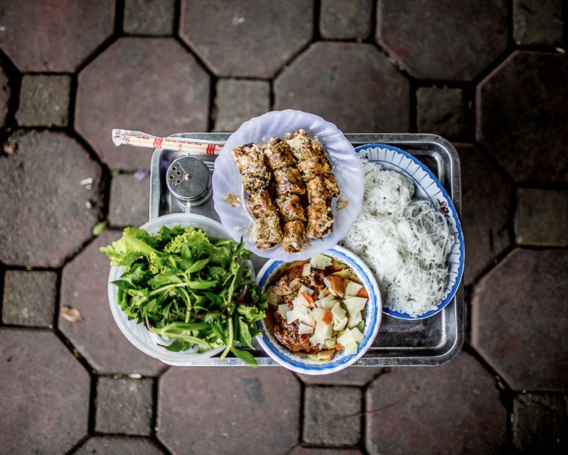 Hanoi’s Culinary: Authentic Cooking Class and Local Market - Starting at the market, not the kitchen