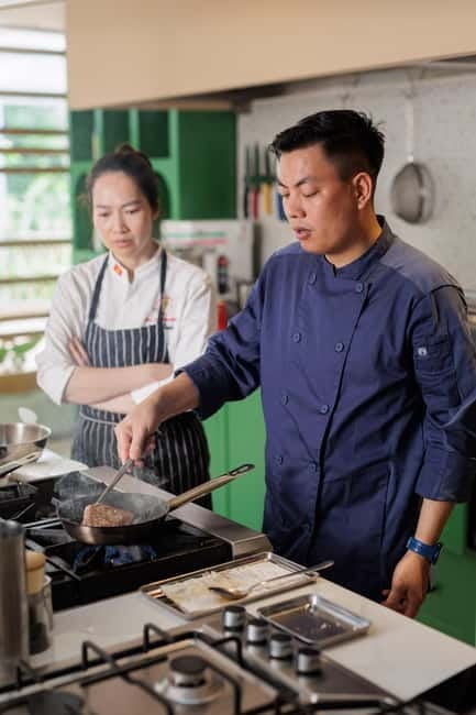 Hanoi: Vietnamese Cooking Class- Market Tour with Local Chef - Key points to know before booking