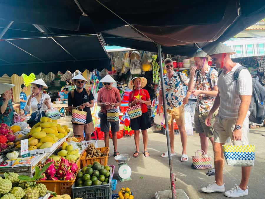 Hoi An: Basket Boat with Lantern-Making & Cooking Class Tour - Why this half-day works so well in Hoi An