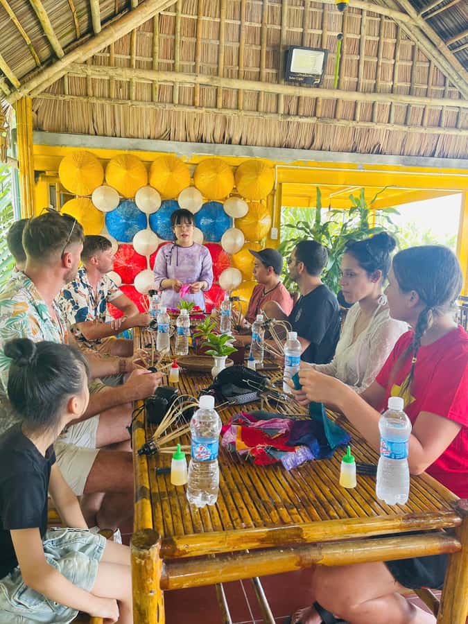 Hoi An: Basket Boat with Lantern-Making & Cooking Class Tour - Making a Hoi An lantern by hand