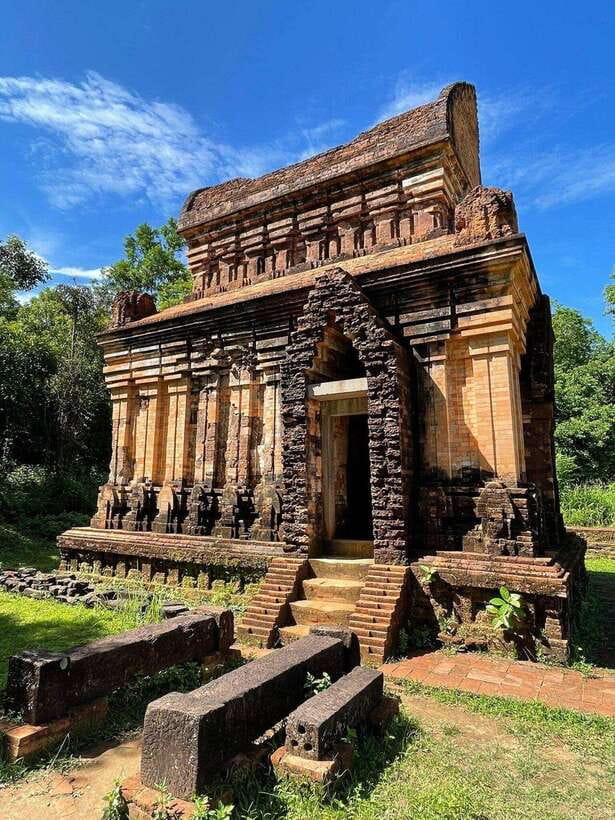 Hoi An: Cam Thanh Cooking Class & My Son Sanctuary Day Tour - My Son Sanctuary: two hours among Champa ruins