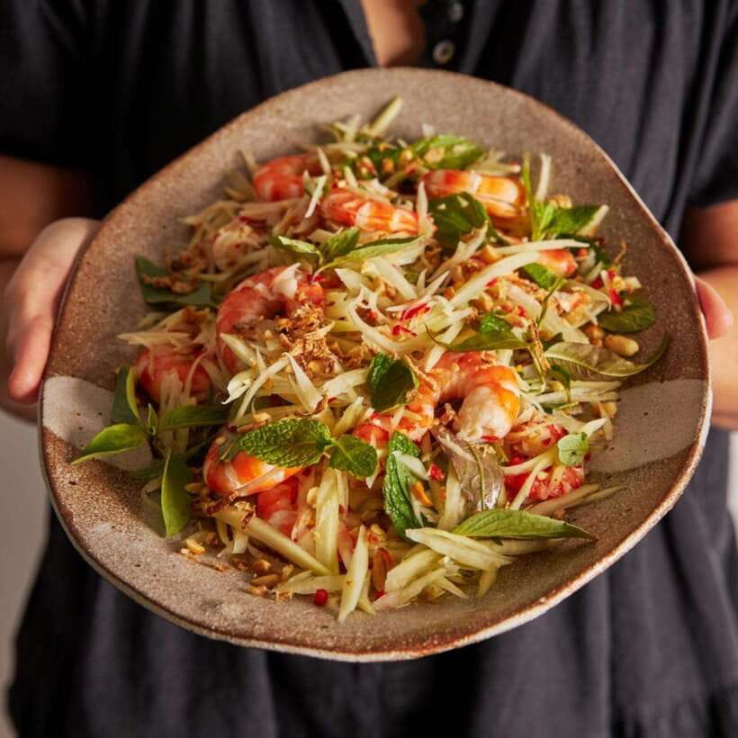 Hoi An: Cooking Class + basket boat (free transfer in Hoian) - The market visit adds a local purpose